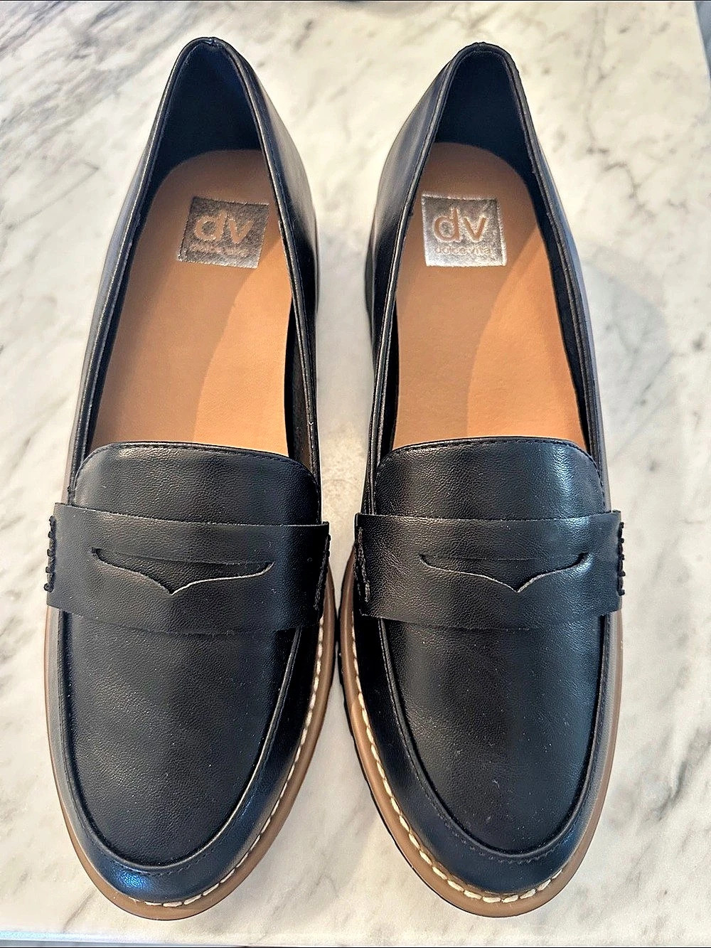 DV by Dolce Vita Crisp Lug Sole Penny Loafer Black US 9